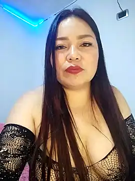Snapshot of violet_moore chatting on December 2024 10:45:01 PM violet moore online show from December 2024 10:45:01 PM