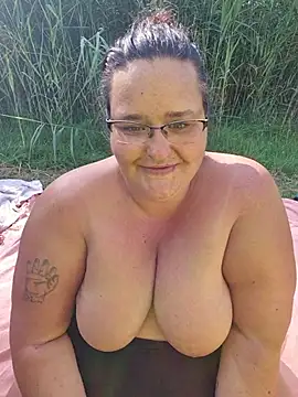 Snapshot of XxGipsyxX chatting on July 2026 03:04:02 PM XxGipsyxX online show from July 2026 03:04:02 PM