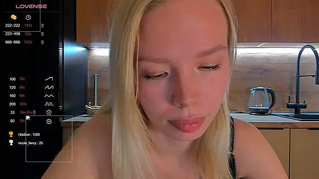 Olivia Bells online show from May 2026 08:04:02 PM