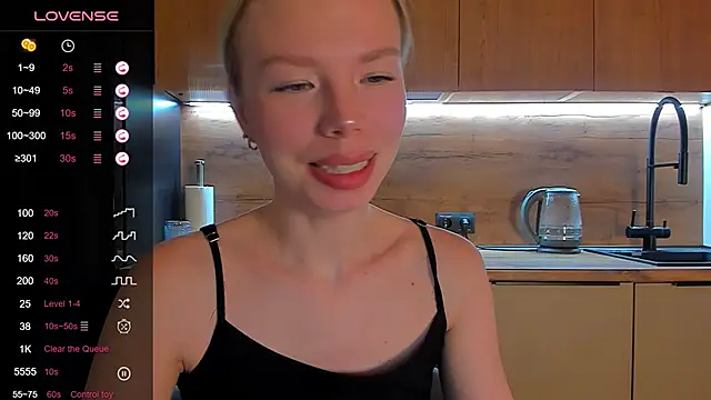 Olivia Bells online show from May 2026 09:12:02 PM