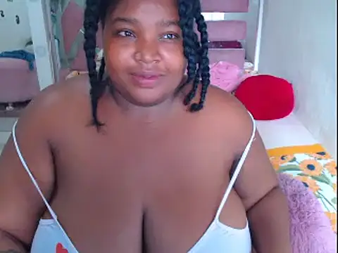 Snapshot of chocolatehot04 chatting on March 2025 01:40:02 PM chocolatehot04 online show from March 2025 01:40:02 PM