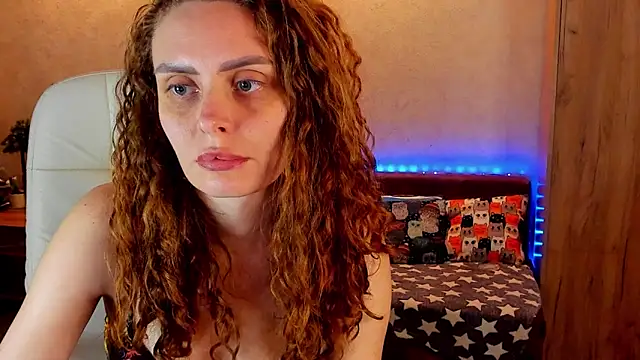 Snapshot of mia_grantes chatting on December 2024 10:42:01 PM mia grantes online show from December 2024 10:42:01 PM
