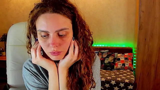 Snapshot of mia_grantes chatting on December 2024 09:20:01 PM mia grantes online show from December 2024 09:20:01 PM