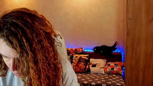Snapshot of mia_grantes chatting on December 2024 04:17:01 PM mia grantes online show from December 2024 04:17:01 PM
