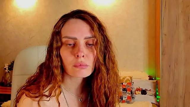 Snapshot of mia_grantes chatting on February 2025 09:05:02 PM mia grantes online show from February 2025 09:05:02 PM