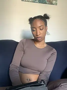 Iceblanca online show from March 2025 04:38:02 AM