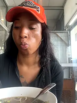 Iceblanca online show from September 2025 07:06:02 PM