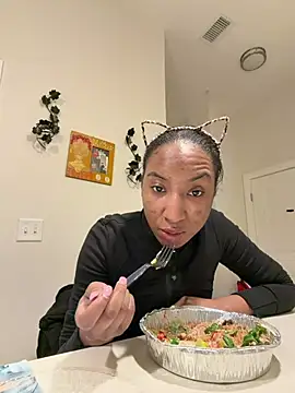 Iceblanca online show from February 2026 01:10:02 AM