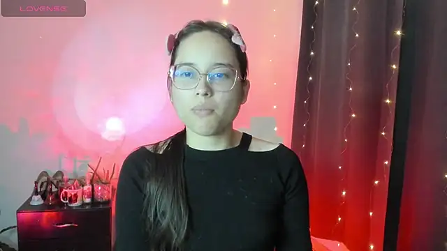 shantalc3rezo online show from September 2025 06:10:02 PM