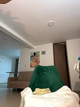 Snapshot of Your_Honeey chatting on October 2025 02:09:01 AM Your Honeey online show from October 2025 02:09:01 AM