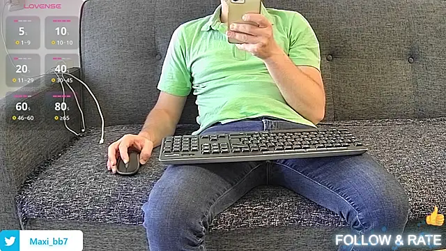 Snapshot of ydk__7 chatting on June 2026 01:35:01 PM ydk 7 online show from June 2026 01:35:01 PM