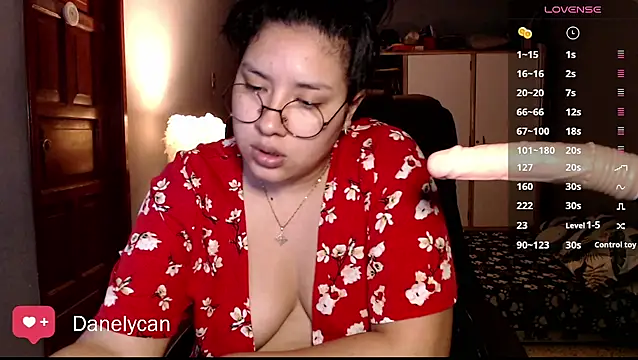 DanelyLopez online show from May 2026 01:43:02 AM