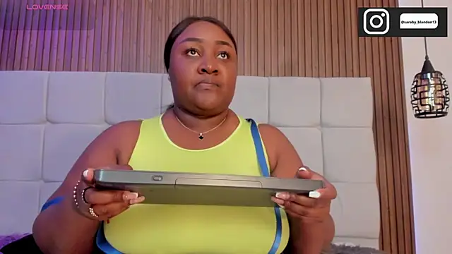 Saravy Blandon online show from February 2026 10:32:01 AM