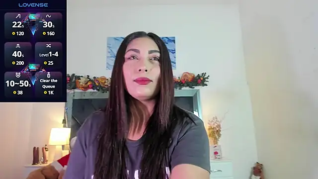Snapshot of Lauralove_69 chatting on December 2024 07:46:02 PM Lauralove 69 online show from December 2024 07:46:02 PM