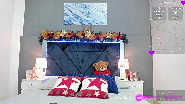 Snapshot of Lauralove_69 chatting on December 2025 10:37:01 PM Lauralove 69 online show from December 2025 10:37:01 PM