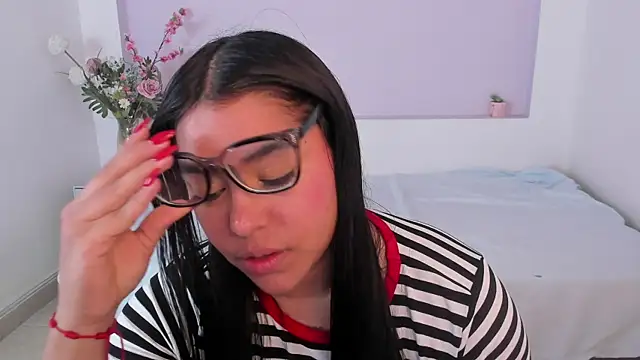 LyndaKimm online show from February 2025 05:02:01 AM