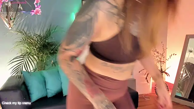 Megan inked online show from October 2025 02:55:01 AM