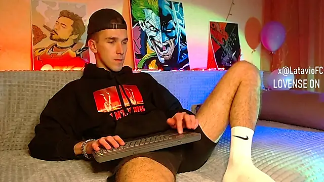 Midnighter  online show from January 2025 02:40:01 AM