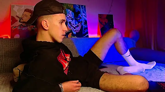 Midnighter  online show from January 2025 02:36:01 PM