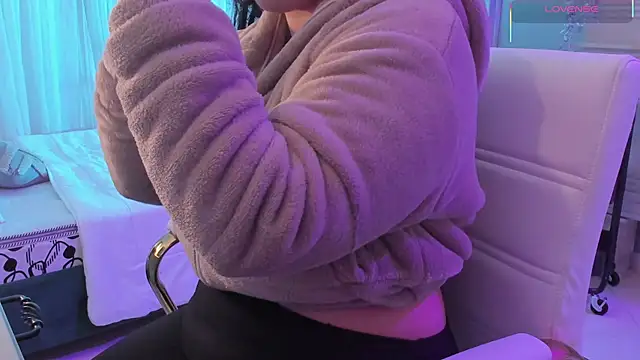 scarlet miller1 online show from November 2025 12:26:01 PM