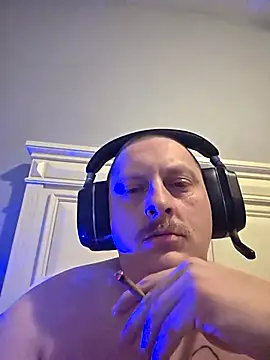 BigDickWorster online show from November 2025 07:08:01 AM