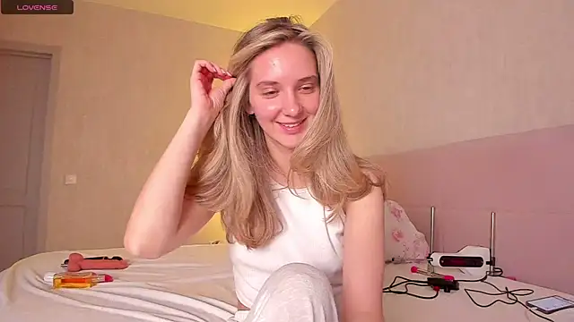 Snapshot of PatriciaBlairs chatting on November 2025 12:26:01 PM PatriciaBlairs online show from November 2025 12:26:01 PM