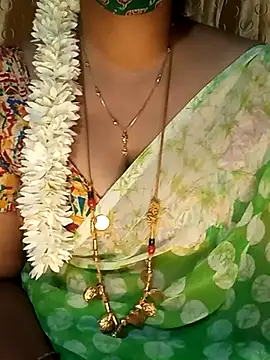 tuttifrutti17 online show from February 2025 04:50:02 PM