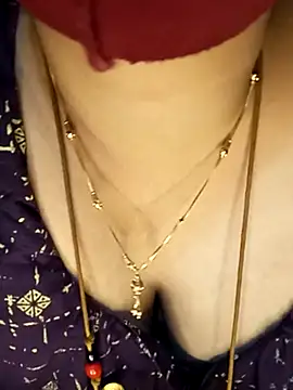 tuttifrutti17 online show from March 2025 08:38:02 PM