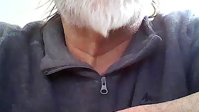 Snapshot of xcimeru chatting on March 2026 08:09:02 AM xcimeru online show from March 2026 08:09:02 AM