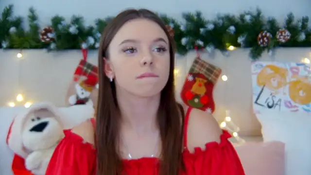 Snapshot of ElisabethDavis chatting on December 2024 06:14:01 PM ElisabethDavis online show from December 2024 06:14:01 PM