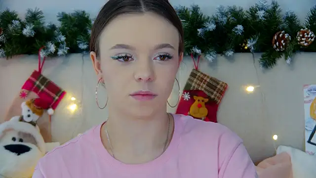 Snapshot of ElisabethDavis chatting on January 2025 03:07:01 PM ElisabethDavis online show from January 2025 03:07:01 PM