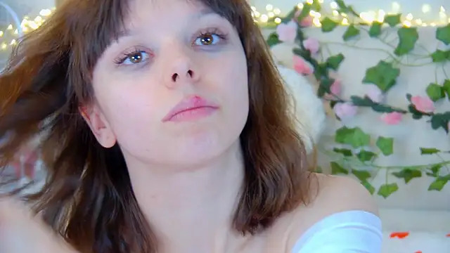 ElisabethDavis online show from April 2026 04:42:02 PM