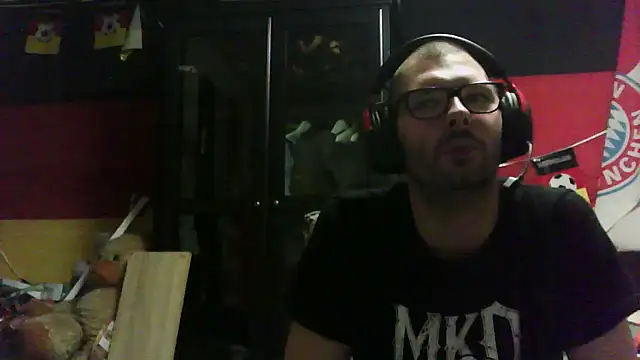 Die-geile-Sau online show from October 2025 10:00:01 PM