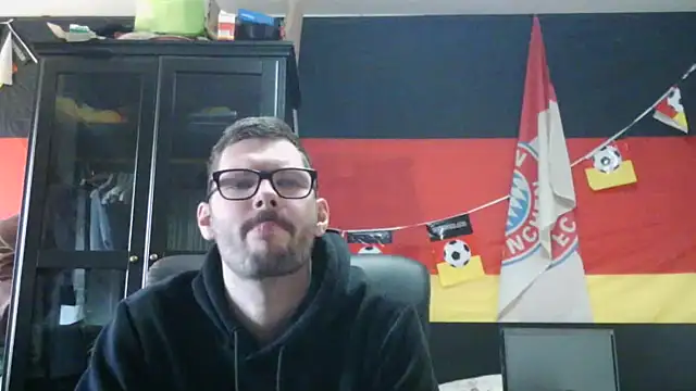 Snapshot of Die-geile-Sau chatting on March 2026 11:38:02 AM Die-geile-Sau online show from March 2026 11:38:02 AM