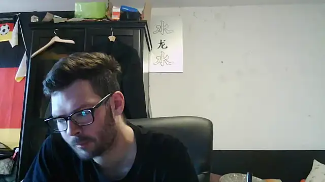 Snapshot of Die-geile-Sau chatting on May 2026 01:05:02 PM Die-geile-Sau online show from May 2026 01:05:02 PM