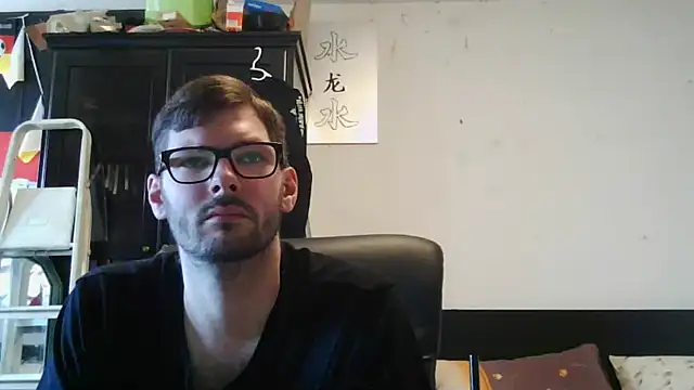 Snapshot of Die-geile-Sau chatting on May 2026 01:05:02 PM Die-geile-Sau online show from May 2026 01:05:02 PM