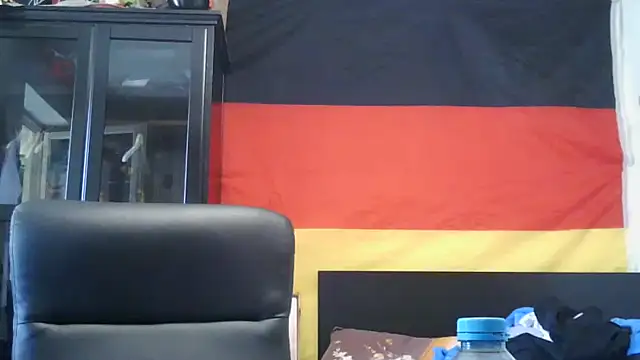 Snapshot of Die-geile-Sau chatting on June 2026 12:31:01 PM Die-geile-Sau online show from June 2026 12:31:01 PM