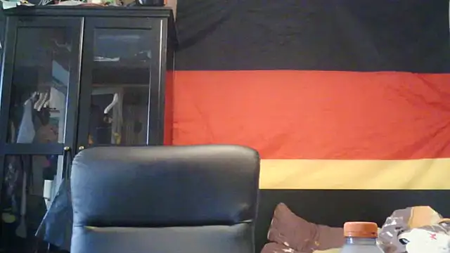 Snapshot of Die-geile-Sau chatting on June 2026 05:15:01 PM Die-geile-Sau online show from June 2026 05:15:01 PM