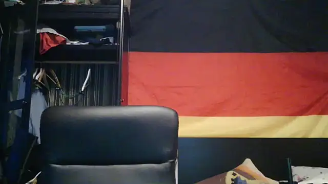 Snapshot of Die-geile-Sau chatting on June 2026 07:20:01 PM Die-geile-Sau online show from June 2026 07:20:01 PM