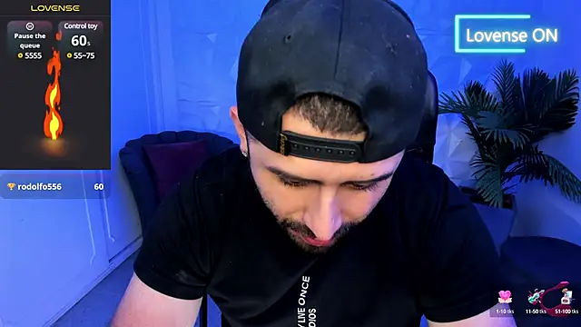 Snapshot of jhon_bear03 chatting on January 2025 02:19:01 PM jhon bear03 online show from January 2025 02:19:01 PM