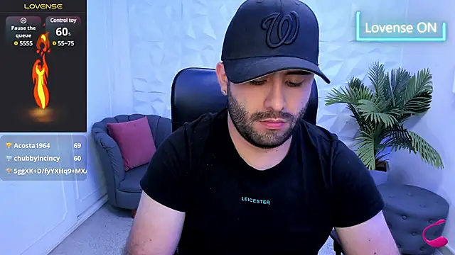 Snapshot of jhon_bear03 chatting on January 2025 05:24:02 PM jhon bear03 online show from January 2025 05:24:02 PM