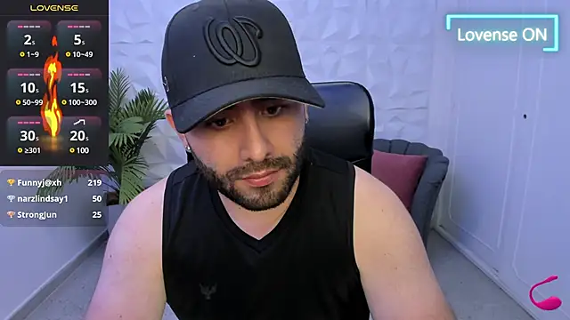 Snapshot of jhon_bear03 chatting on February 2025 05:45:01 PM jhon bear03 online show from February 2025 05:45:01 PM