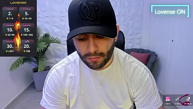 Snapshot of jhon_bear03 chatting on February 2025 11:12:02 AM jhon bear03 online show from February 2025 11:12:02 AM