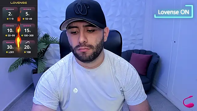 Snapshot of jhon_bear03 chatting on February 2025 02:16:01 PM jhon bear03 online show from February 2025 02:16:01 PM