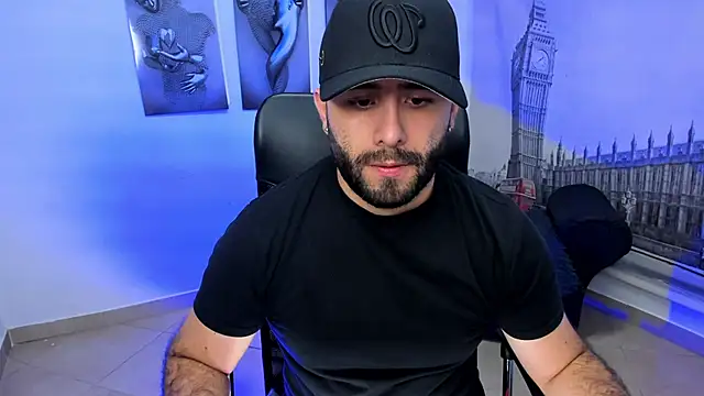 Snapshot of jhon_bear03 chatting on February 2025 11:32:02 AM jhon bear03 online show from February 2025 11:32:02 AM