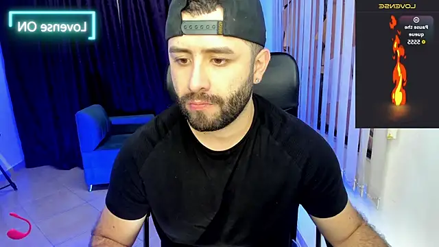 Snapshot of jhon_bear03 chatting on March 2025 11:21:01 AM jhon bear03 online show from March 2025 11:21:01 AM