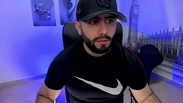 Snapshot of jhon_bear03 chatting on March 2025 11:16:01 AM jhon bear03 online show from March 2025 11:16:01 AM