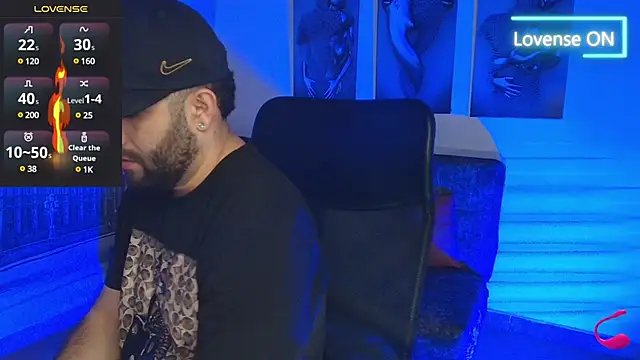 Snapshot of jhon_bear03 chatting on March 2025 11:32:01 AM jhon bear03 online show from March 2025 11:32:01 AM