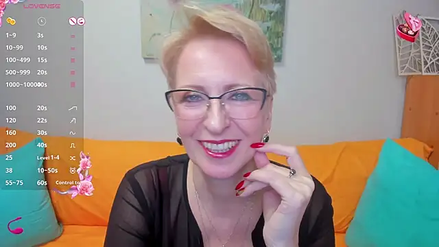 iamyourdream89 online show from February 2025 03:16:01 PM