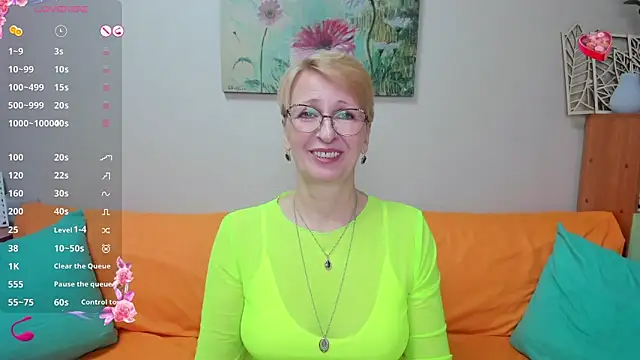 iamyourdream89 online show from March 2025 10:24:01 AM